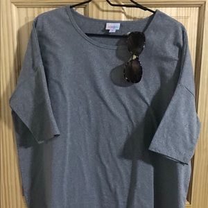 🤍 LuLaRoe Irma Tunic 🤍